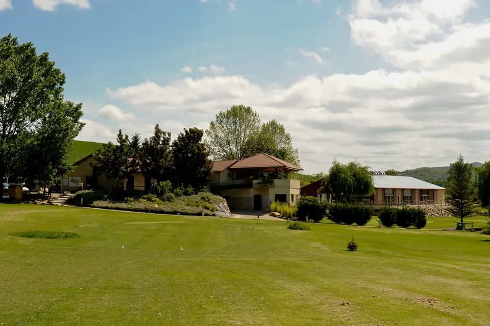 Domaine du Val d'Auzon — photo 1