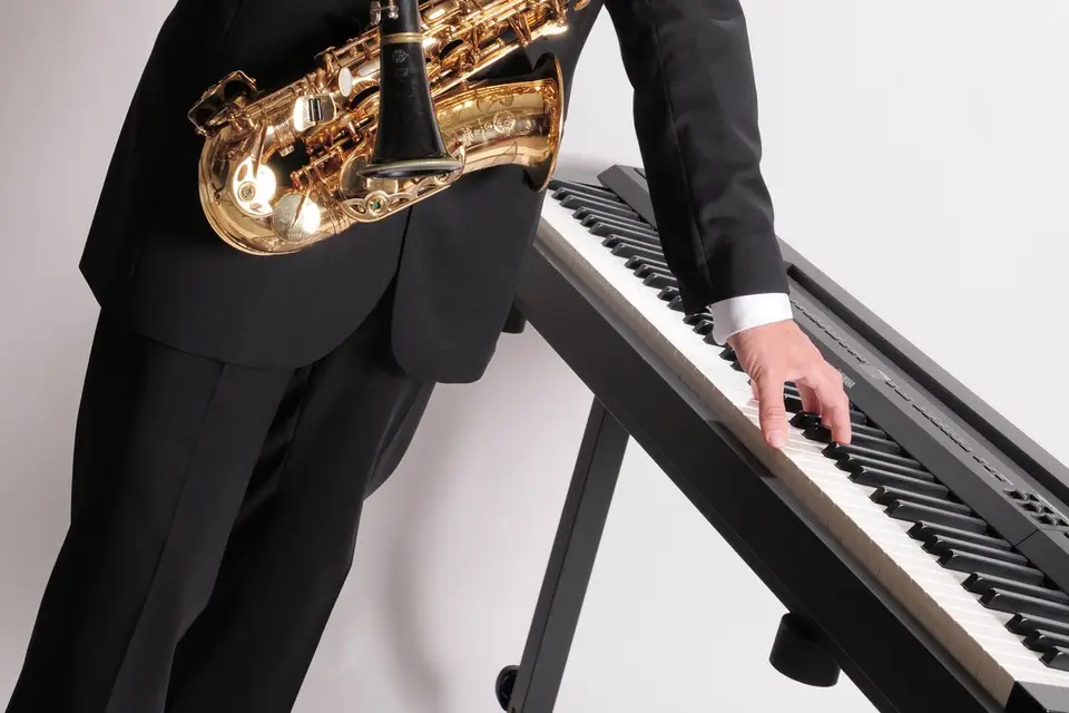 Benny Carel — photo 1