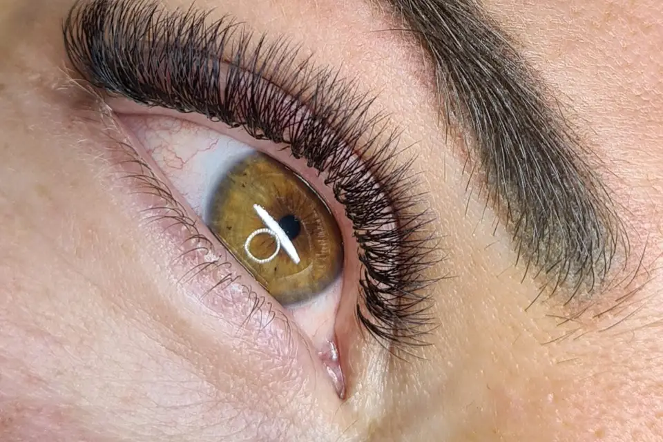 Extensions de Cils Sandrine Rossi — photo 2