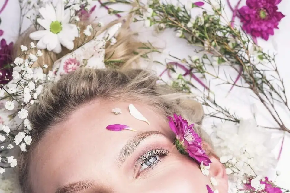 Zephyr Makeup Artist — photo 3