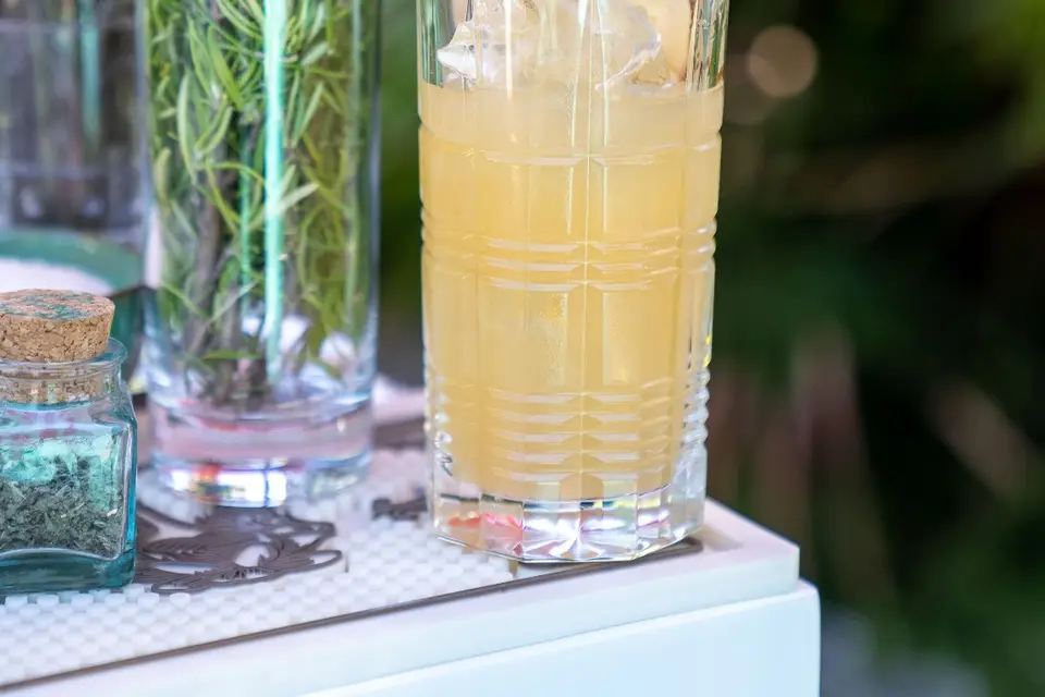 Esens cocktails & pâtisseries — photo 7