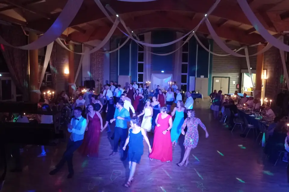 Jibenji - Pianiste juke-box & DJ — photo 4