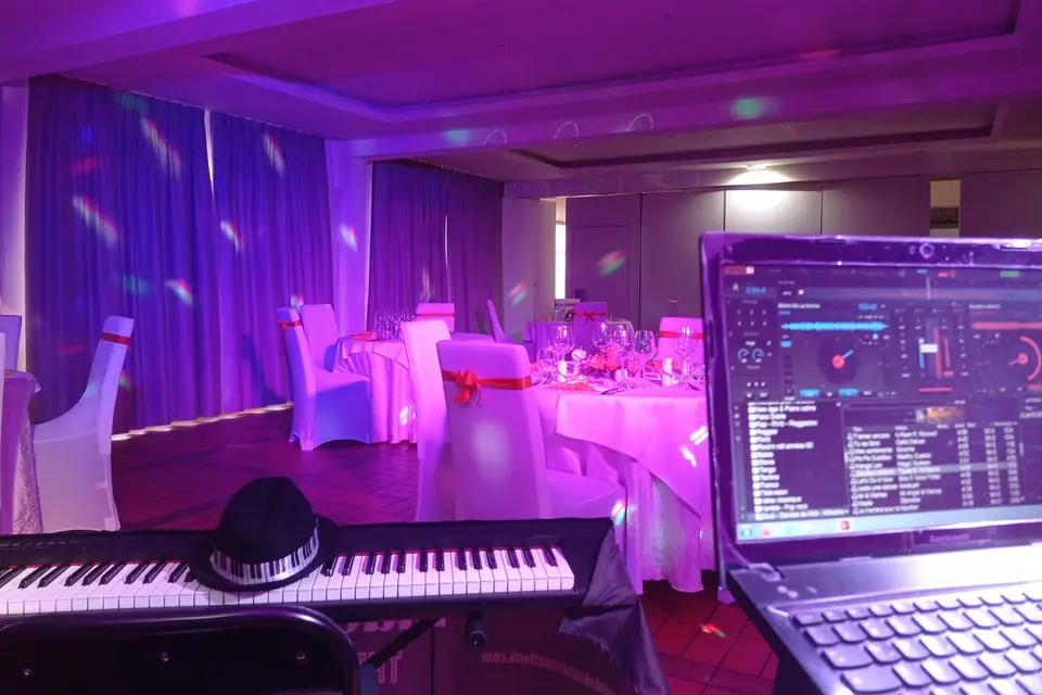 Jibenji - Pianiste juke-box & DJ — photo 2