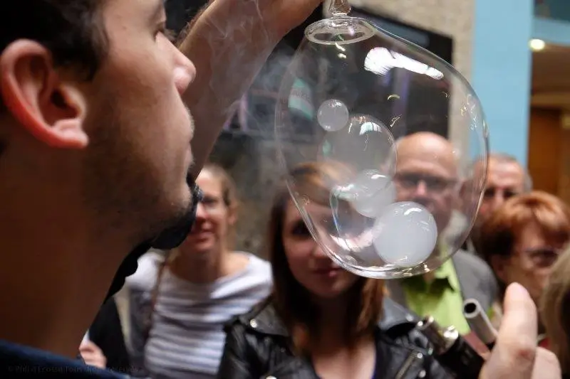 Sculpteur de Bulles — photo 1