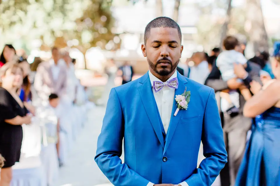 A Deux Mains Tenant — photo 4