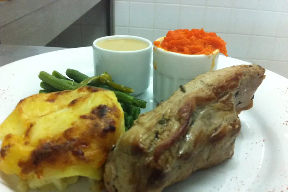 Halle Hervé — photo 6