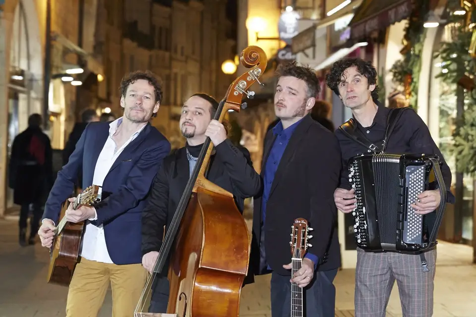 Swing Folie — photo 4