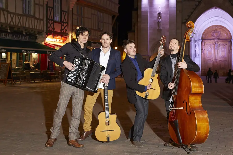 Swing Folie — photo 3