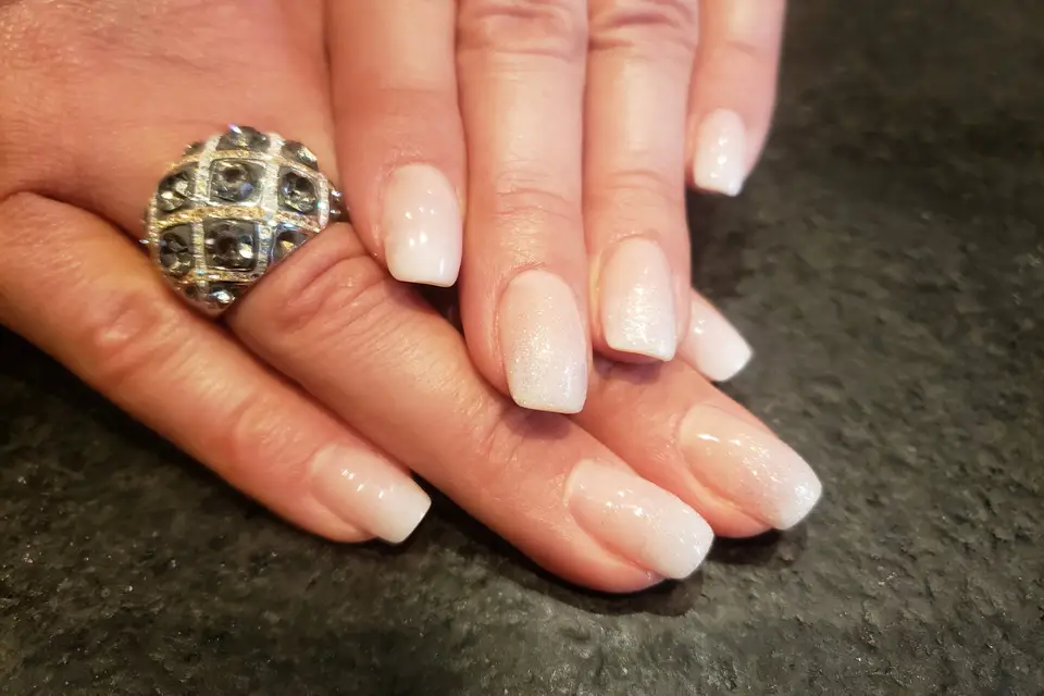 Ongles & Co — photo 1