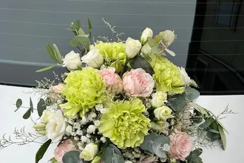 Lily and Daisies — photo 8