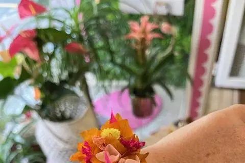 Lily and Daisies — photo 4