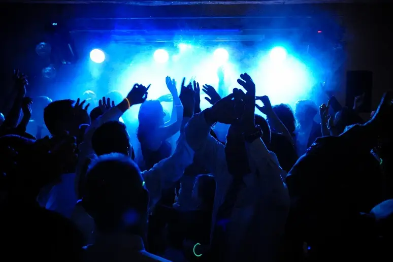 Master Night Animation — photo 3