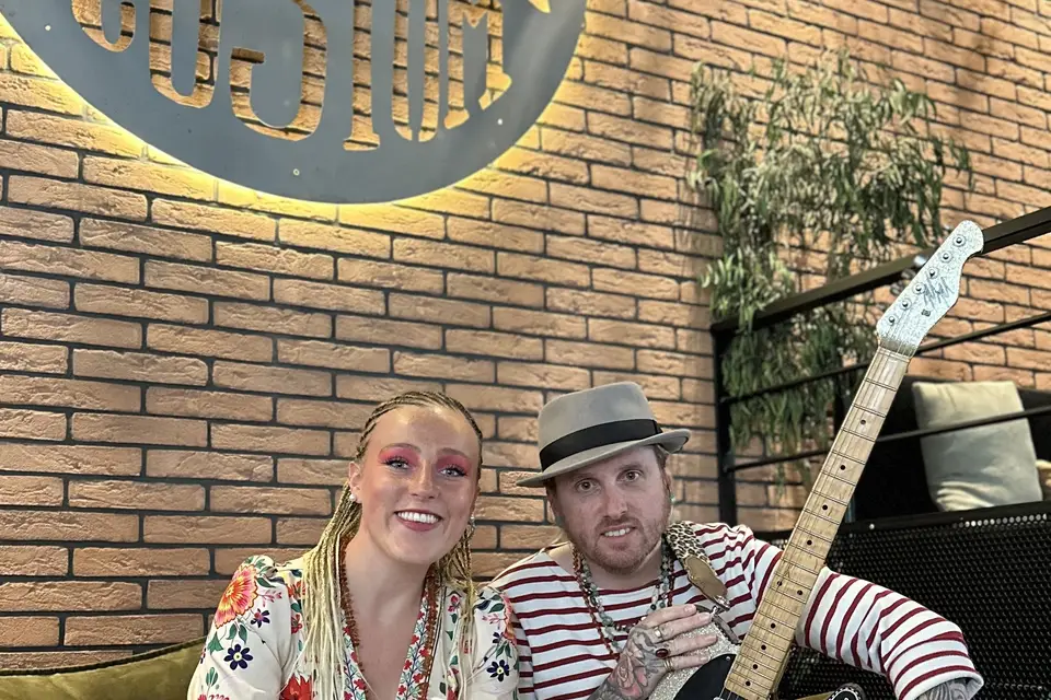 Duo Acoustic Romi & Sabin — photo 2