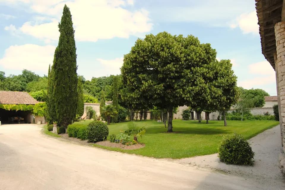 Manoir de Lugerat — photo 3