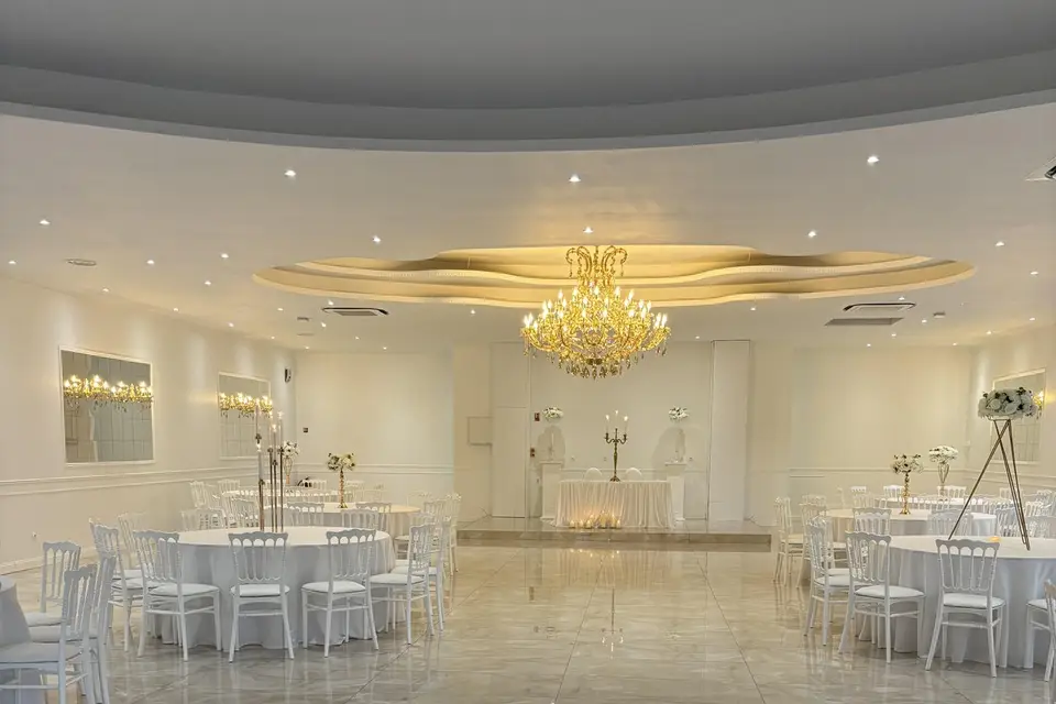 Crystal Palace — photo 3