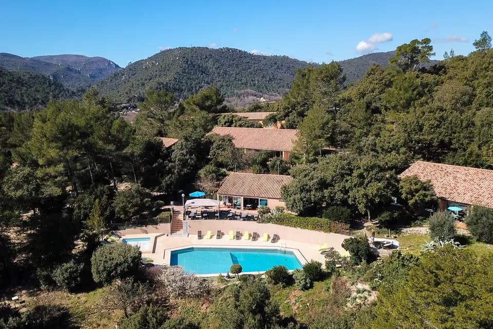 Les Arbousiers — photo 4