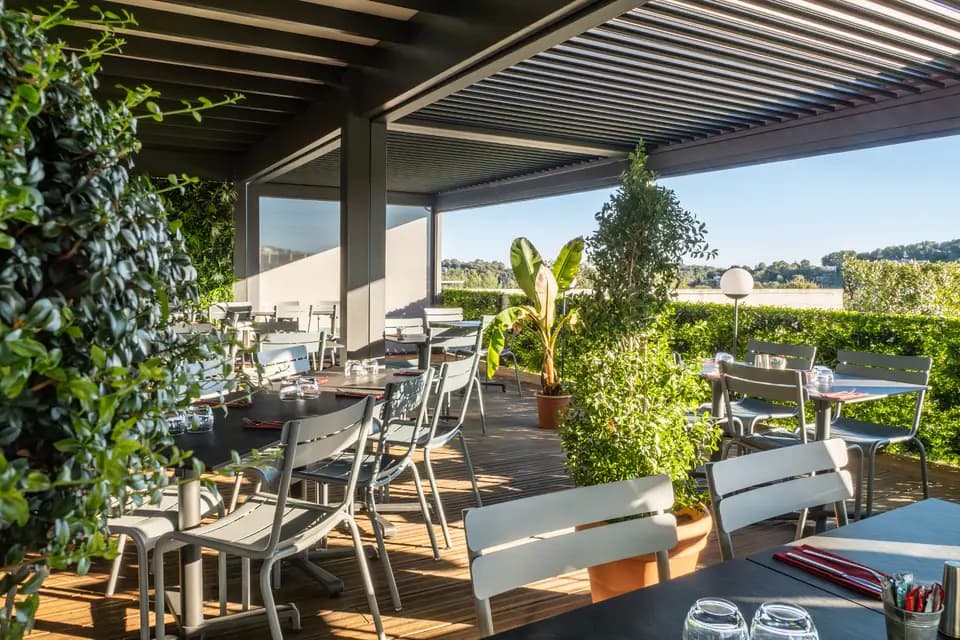 Zenit Restaurant — photo 1