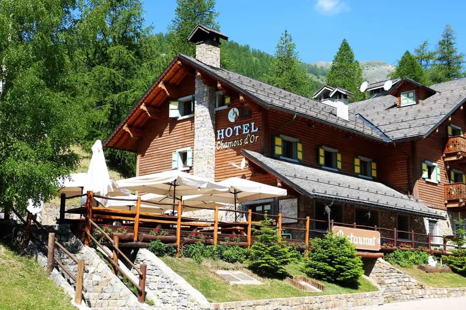 Hotel Chamois d'Or