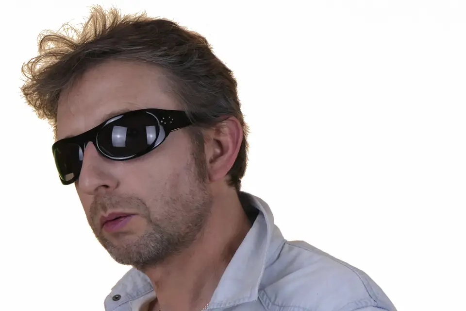 Un Gainsbourg Peut en Cacher un Autre — photo 3