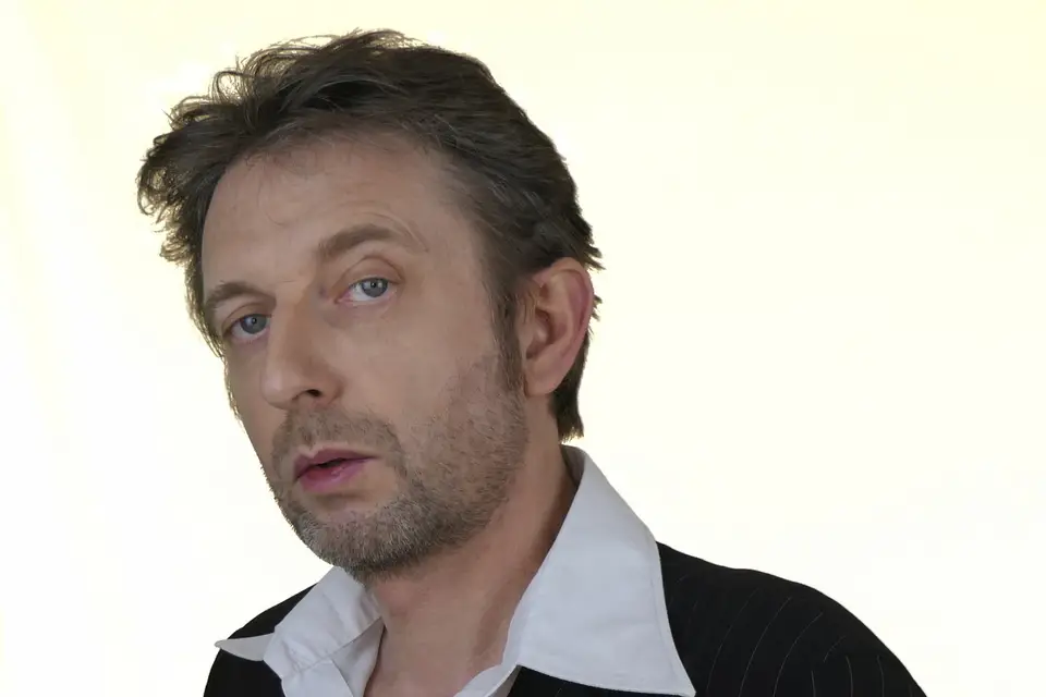 Un Gainsbourg Peut en Cacher un Autre — photo 4