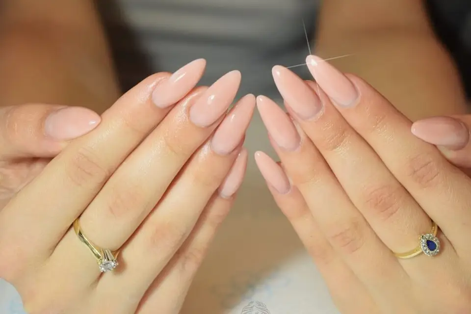 Ongles 85 — photo 1