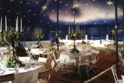 Ape Chapiteau — photo 2