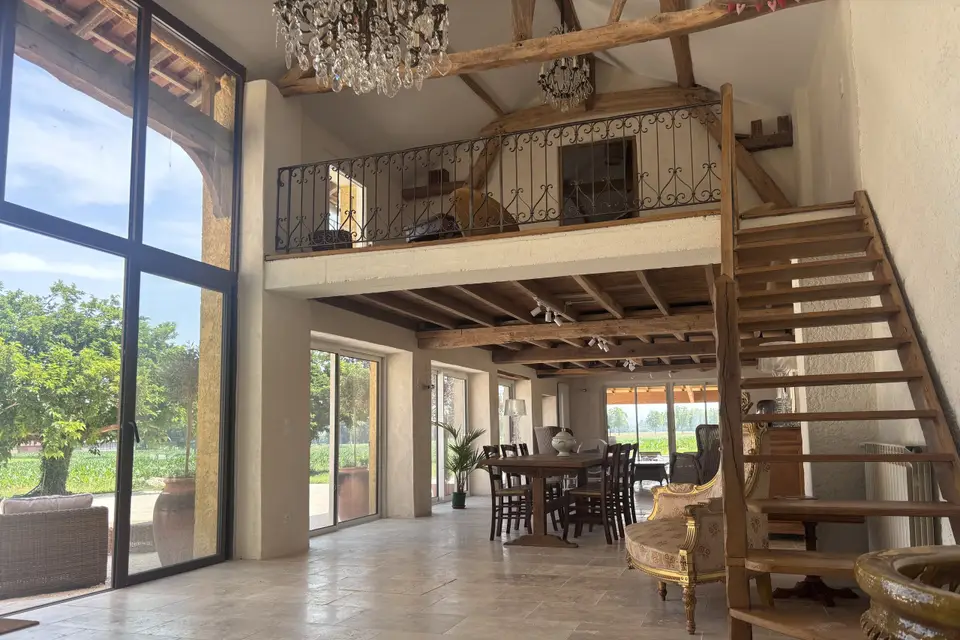 A Majesté — photo 7