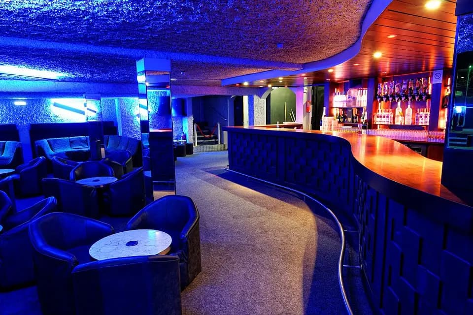 New Hollywood — photo 4