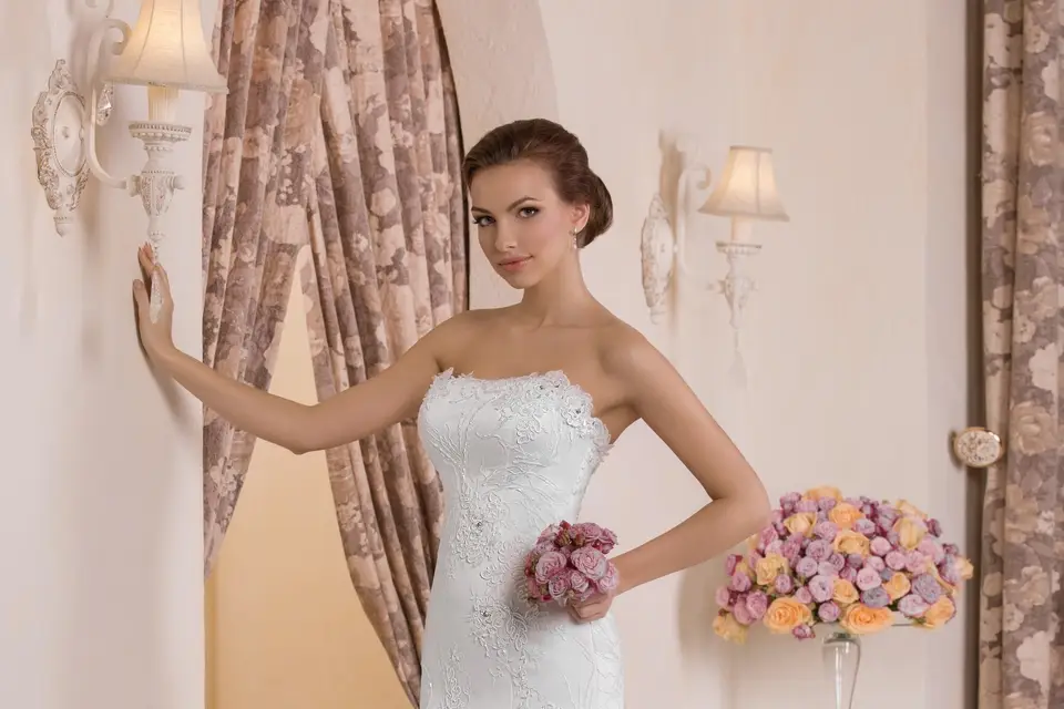 Tim Wedding Dresses — photo 4