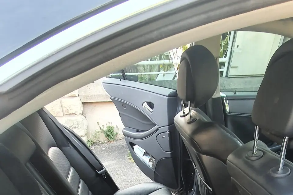 Rent a nice car — photo 7