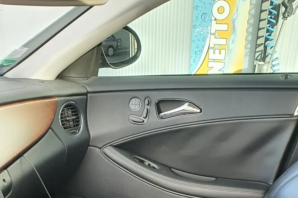 Rent a nice car — photo 3