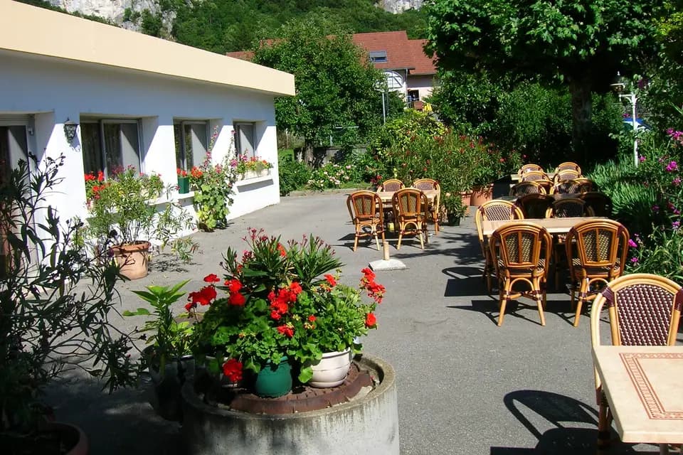 Hôtel Les Rochers — photo 2