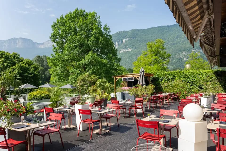 Novotel Grenoble Nord Voreppe — photo 1