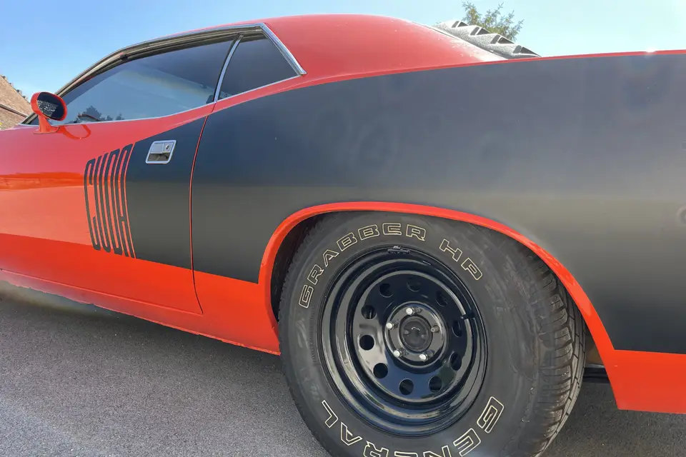 Stack Vintage Car — photo 1