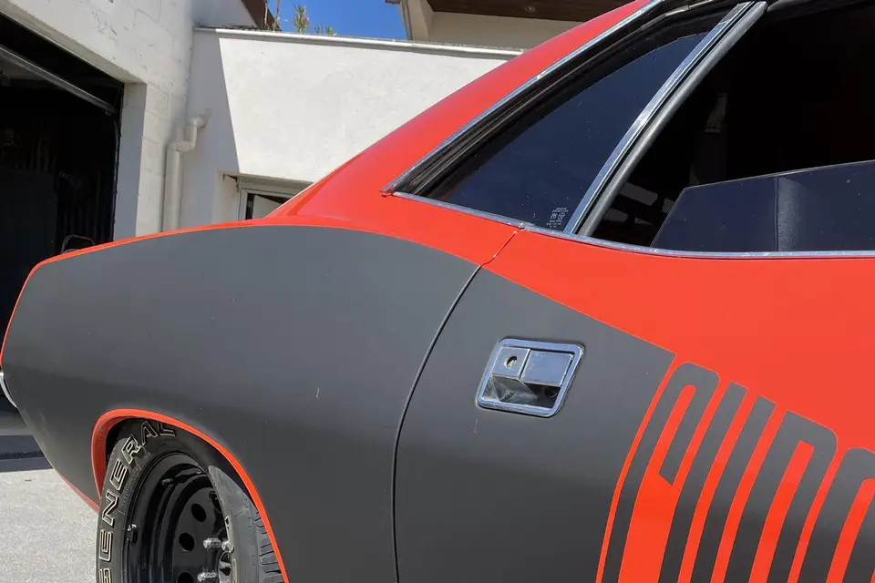 Stack Vintage Car — photo 6