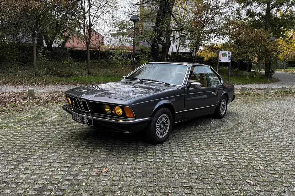 Aston Martin Prestige & BMW classic Cars — photo 6