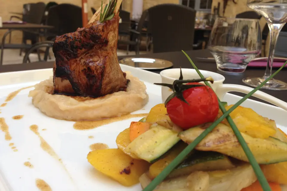 Hôtel Dieu — photo 6