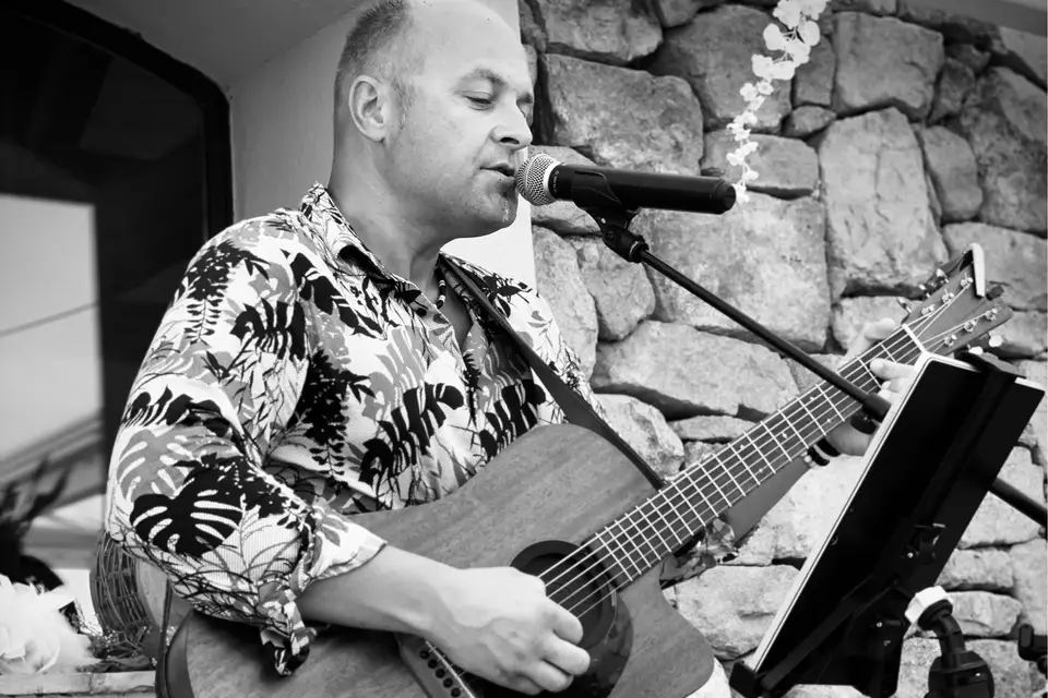 Ben Larsen — photo 8