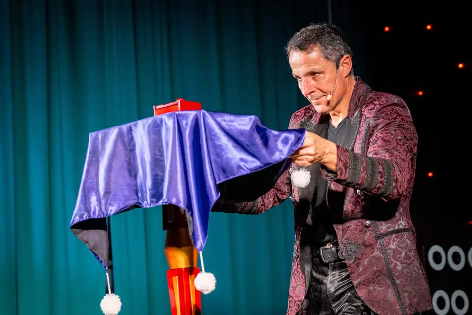 Francis Beignier - Magicien — photo 7