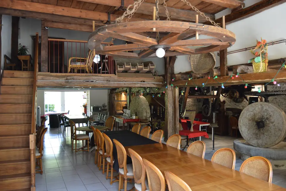 Le Moulin Au Fil de l'Eau — photo 1