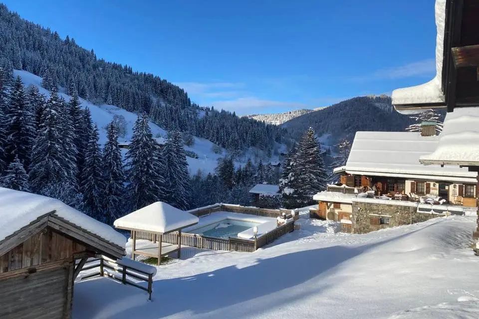 La Serraz — photo 3