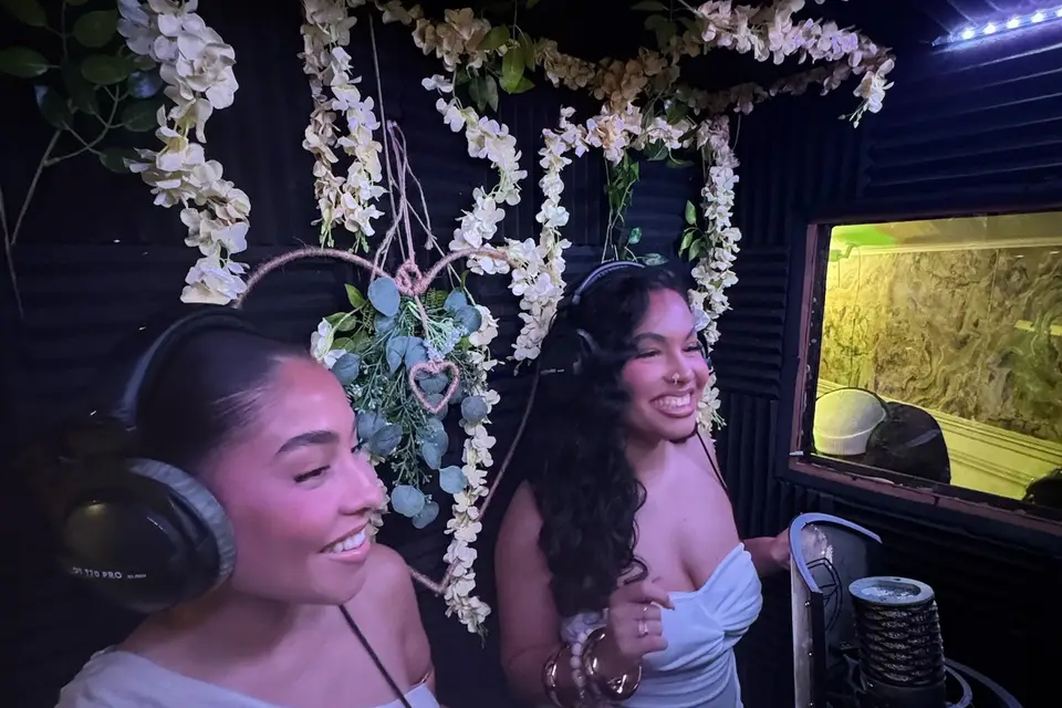 Box Records — photo 1