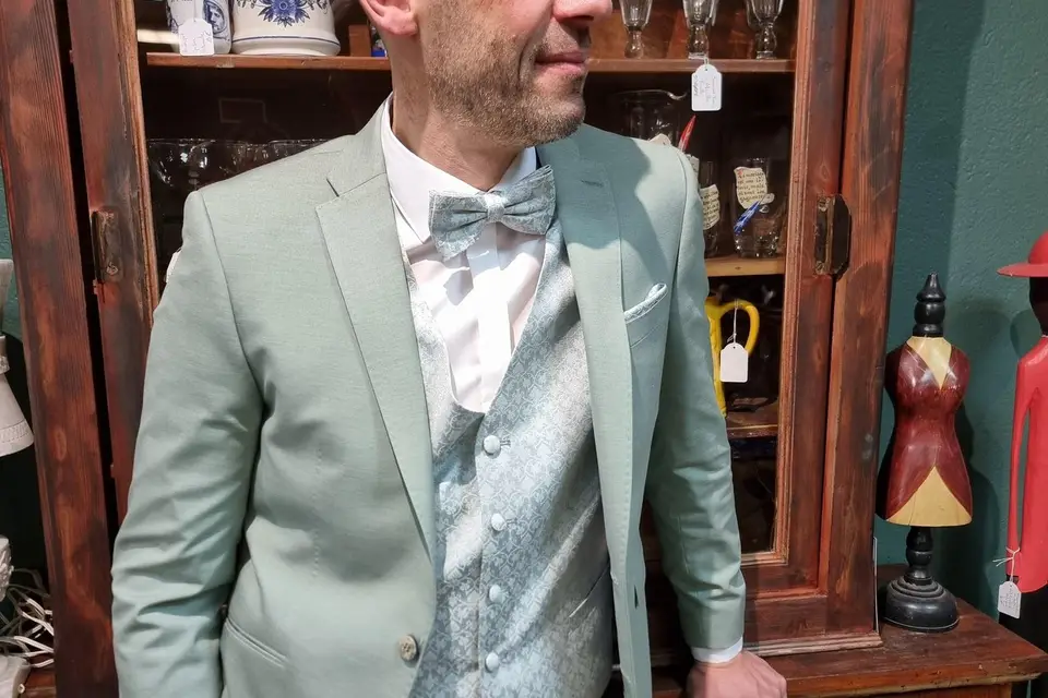 Krekels Costumes — photo 1