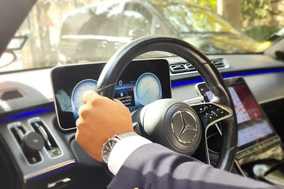 Elledrives — photo 6