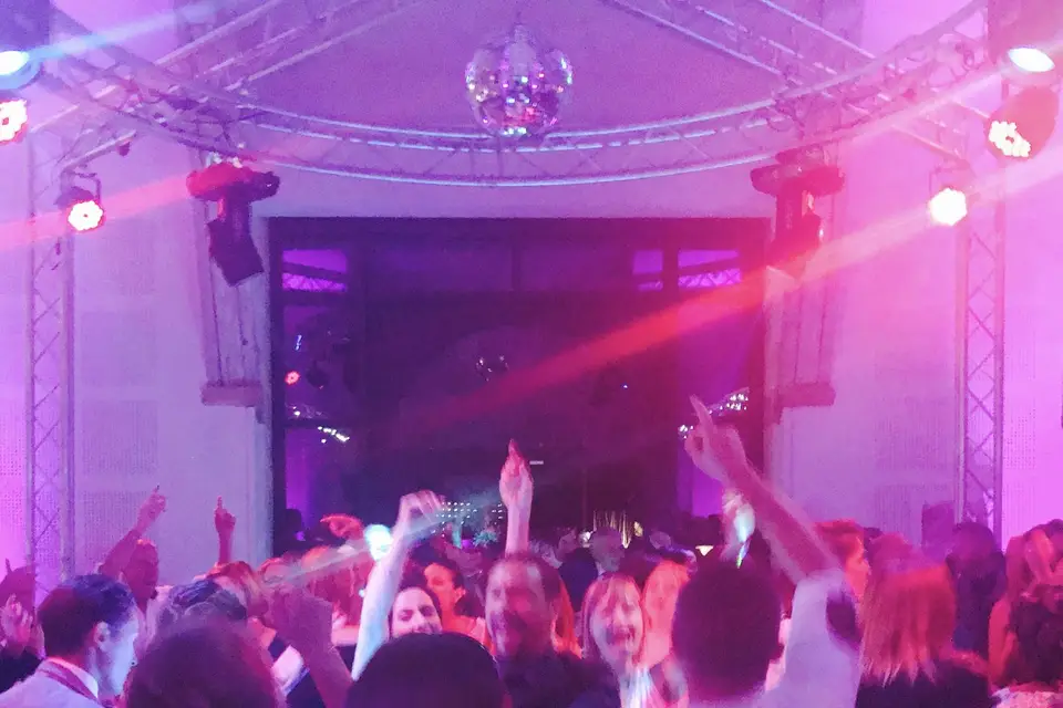 Foxy Light — photo 7