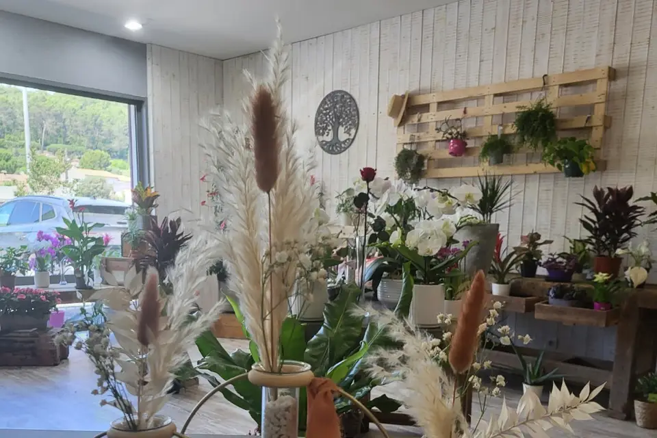 Maddy's Bloom — photo 3