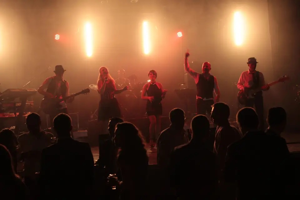 Cotton Teege — photo 6