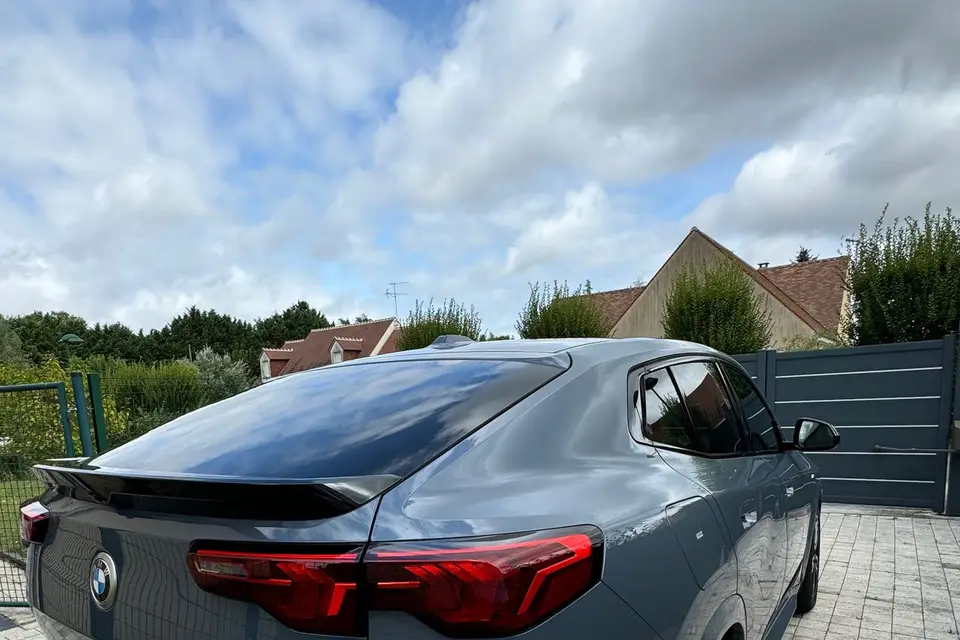 MT Loc Auto Luxe — photo 1