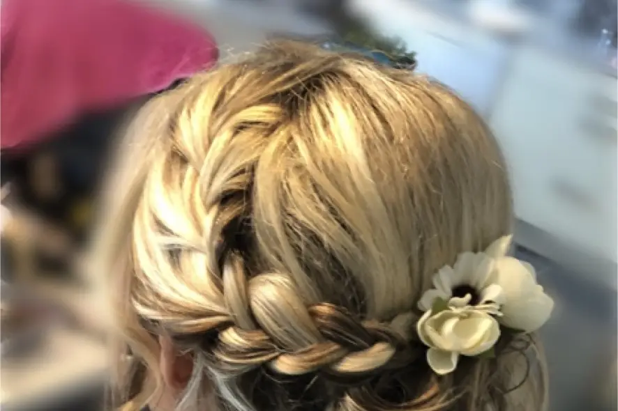 Chloé Hair Stylist — photo 3