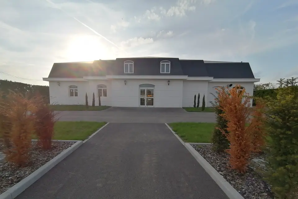 Pavillon Royal — photo 1